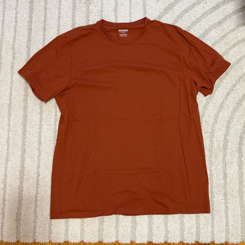 Bonobos Men's Short Sleeve Tee in Rust